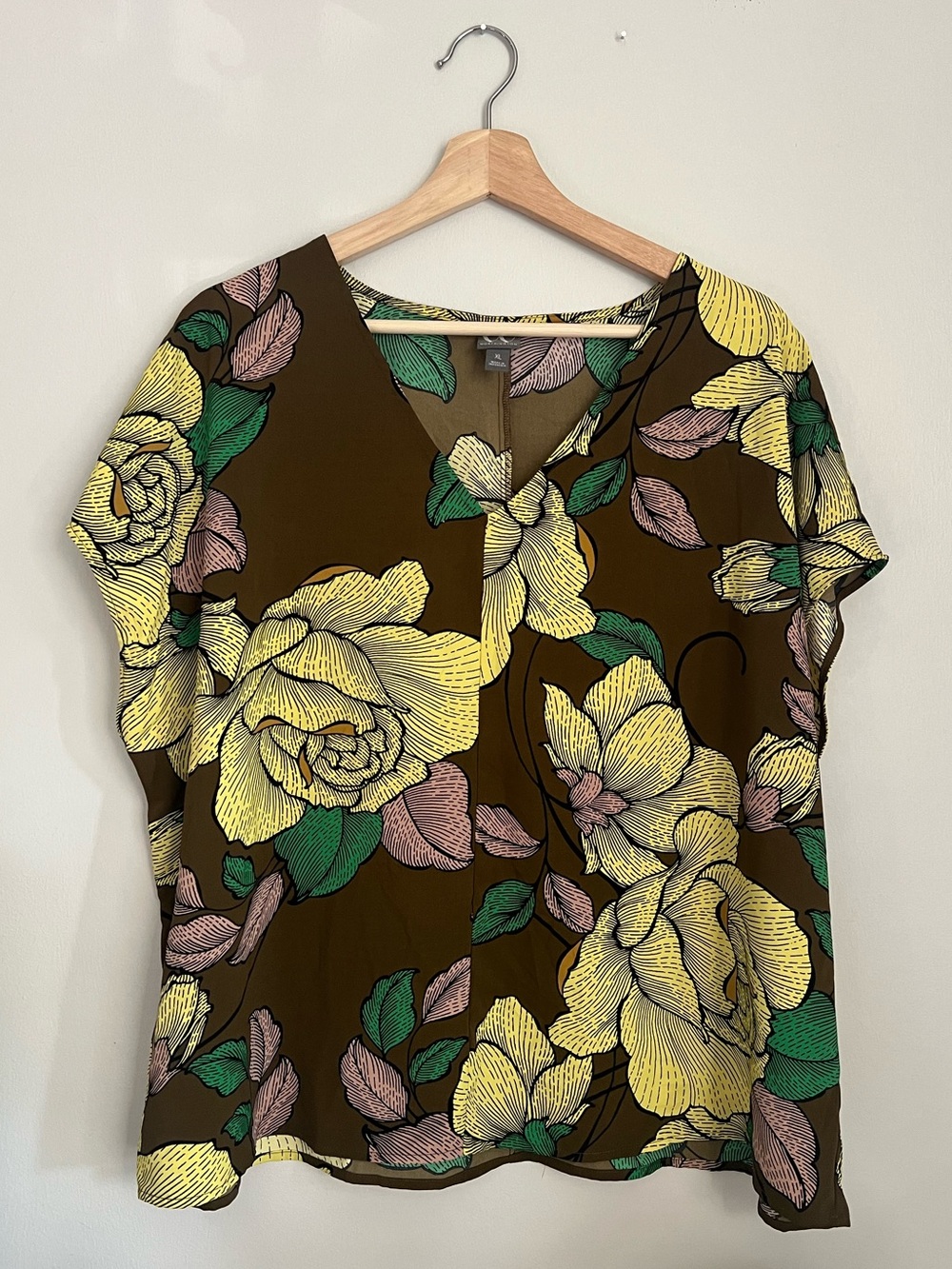 Worthington Floral V-Neck Blouse